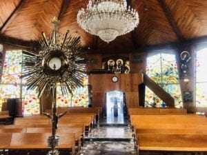 Encountering the Real Presence: Holy Eucharist and St. Thomas